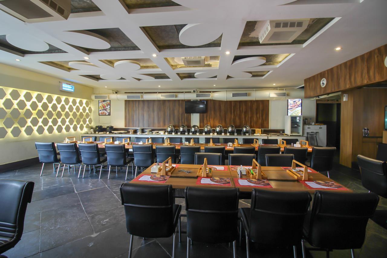 Hotel Oyo 24197 Saptaruchi Pimpri-Chinchwad Exteriér fotografie