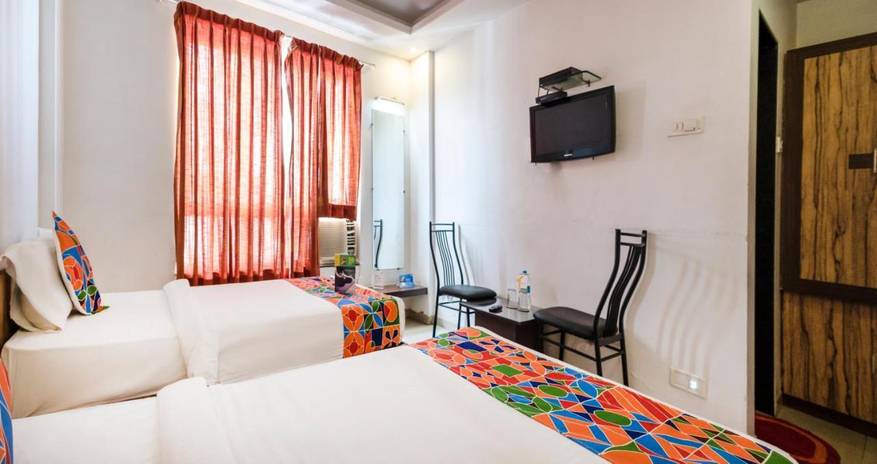 Hotel Oyo 24197 Saptaruchi Pimpri-Chinchwad Exteriér fotografie