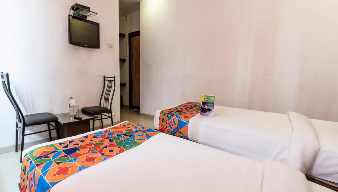 Hotel Oyo 24197 Saptaruchi Pimpri-Chinchwad Exteriér fotografie