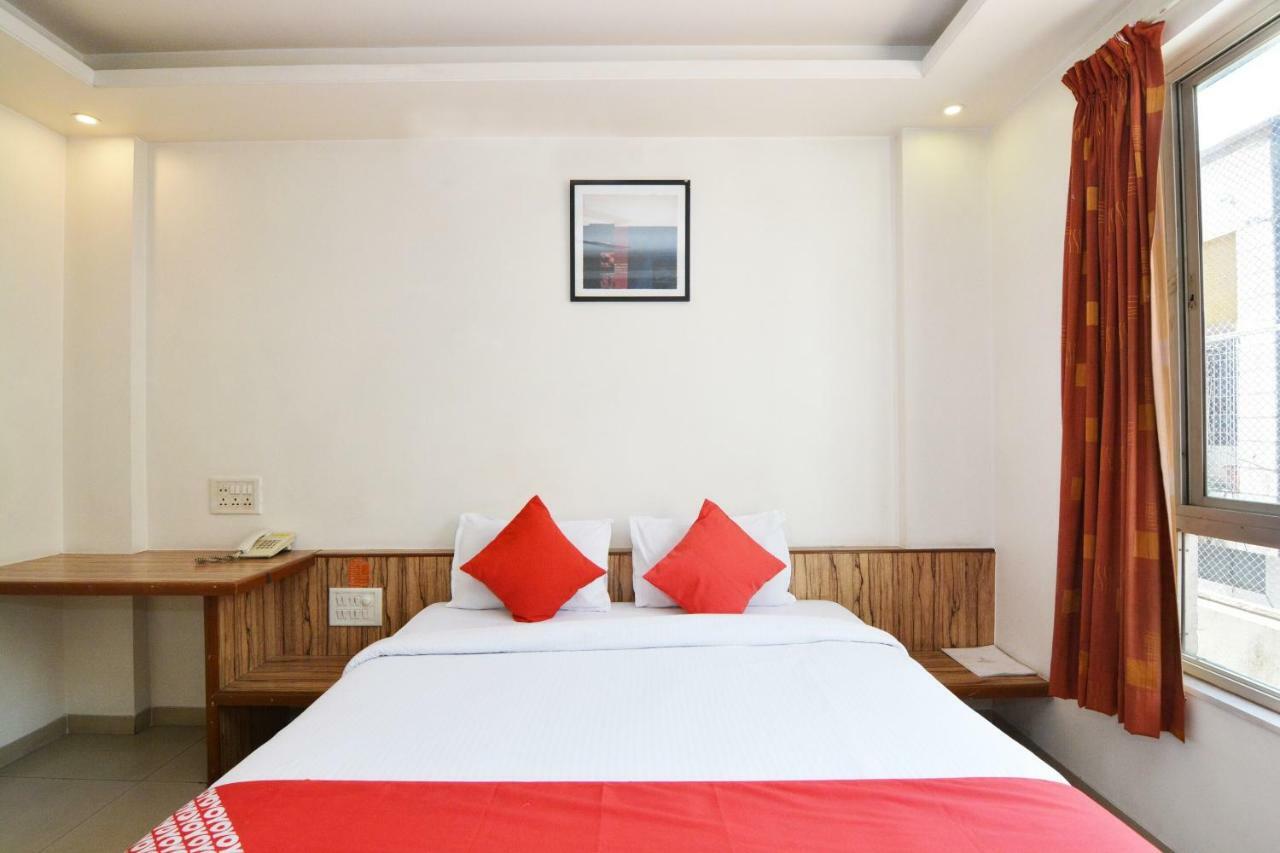 Hotel Oyo 24197 Saptaruchi Pimpri-Chinchwad Exteriér fotografie