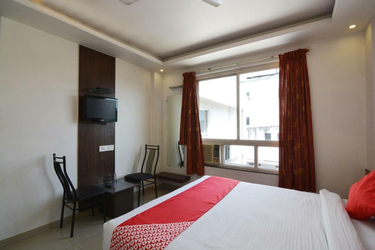 Hotel Oyo 24197 Saptaruchi Pimpri-Chinchwad Exteriér fotografie